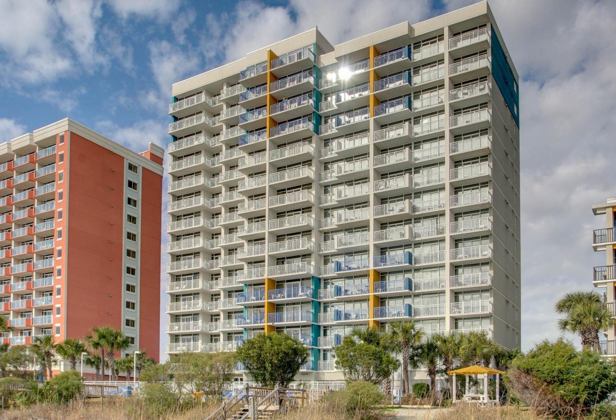 Hosteeva Stunning Atlantica Resort Condo W Ocean-Front Views And Pools Миртъл Бийч Екстериор снимка